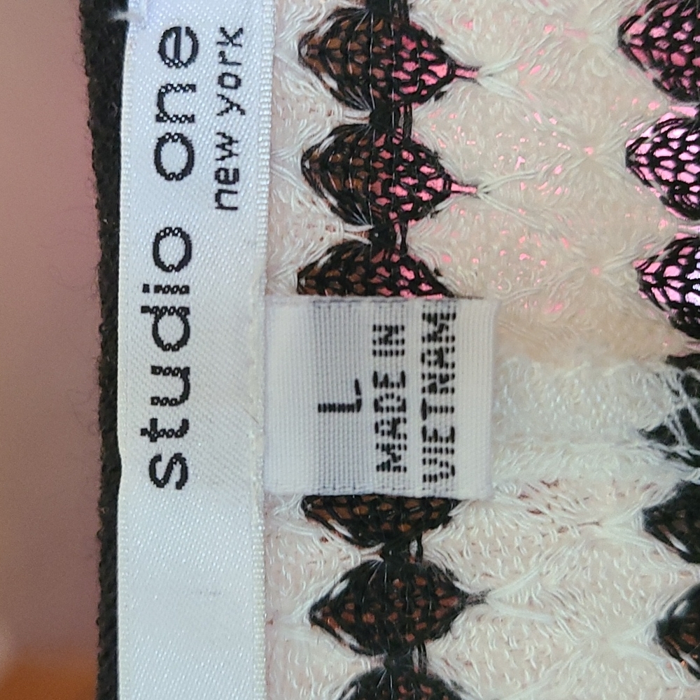 Ladies Studio One Dress - Picture 2 of 9
